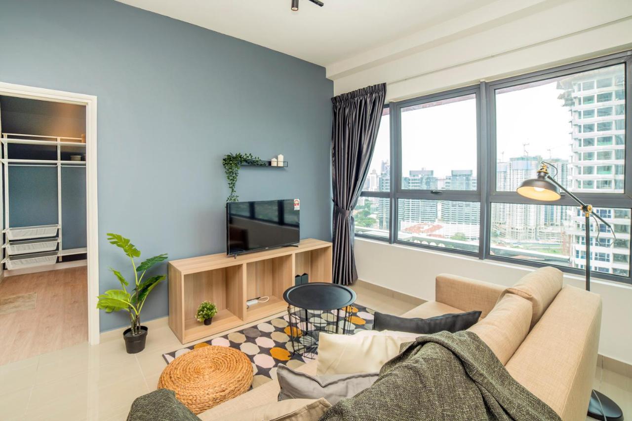 Arte Plus Klcc Designer Suites By Cobnb كوالالمبور المظهر الخارجي الصورة