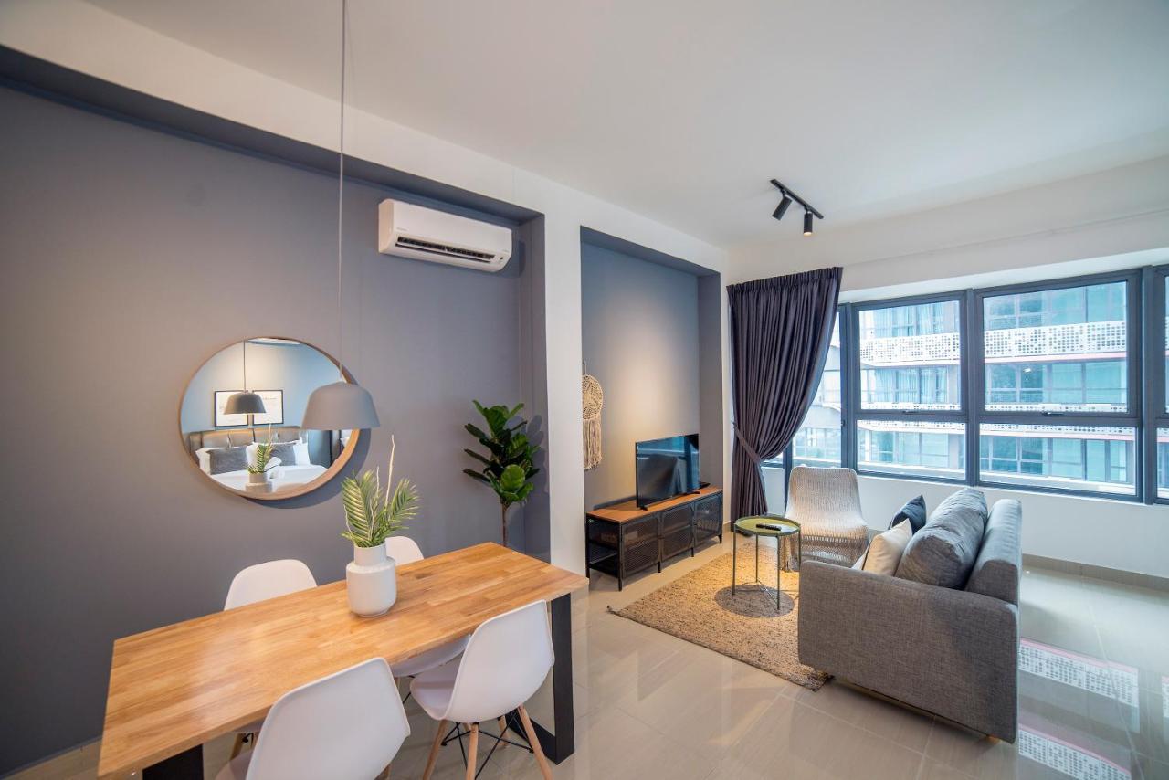 Arte Plus Klcc Designer Suites By Cobnb كوالالمبور المظهر الخارجي الصورة