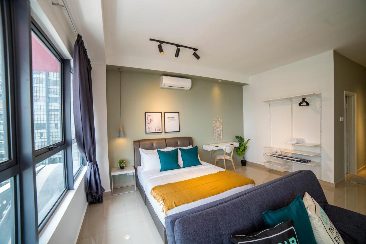 Arte Plus Klcc Designer Suites By Cobnb كوالالمبور المظهر الخارجي الصورة